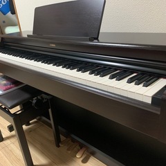 YAMAHAアリウス YDP-165R 2022年製イス付き　電子ピアノの画像