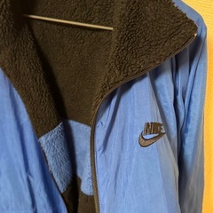 NIKE リバーシブル フリースボアジャケットの画像
