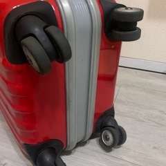 【無料】スーツケースの画像