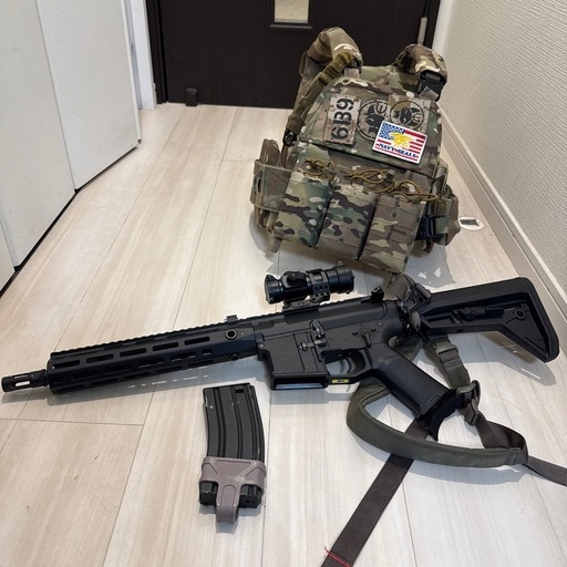 アークタウラス　M4