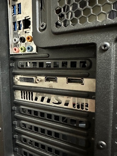 自作ゲーミングPC I5 4430 GTX950 メモリ24GB 自作ゲーミングPC I5 4430 GTX950 メモリ24GB