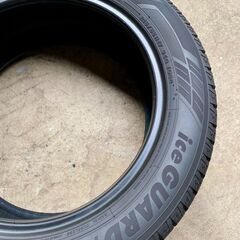 【スタッドレス】YOKOHAMAタイヤ iceGUARD iG60 215/55R17 94Q M+S 中古タイヤ4本セットの画像