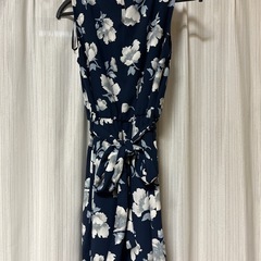 花柄🪷ワンピースLサイズの画像