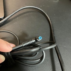 hp製電源アダプタの画像