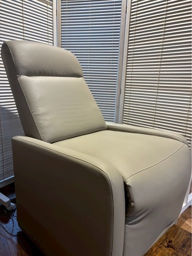 GANA 電動リクライニングチェア