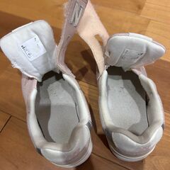 new balance スニーカー 15.5cm ピンク　ニューバランスの画像