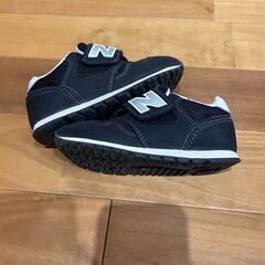 New Balance スニーカー 15.5cm 黒 ニューバランスの画像