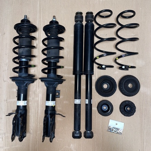 HONDA ホンダ JG1 N-ONE プレミアムツアラー 前期 純正 サスペンションキット サスセット ショックアブソーバー スプリング 1台分 51620-T4G-J230-M1 51610-T4G-J230-M1 52610-T4G-J220-M1