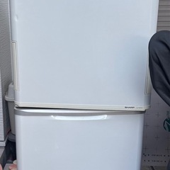 シャープのれいぞうこ冷蔵庫の画像