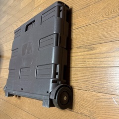 荷物カートの画像