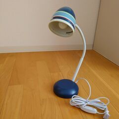未使用保管品☆ニトリ デスクライト スタンドライト 学習机 子ども部屋の画像