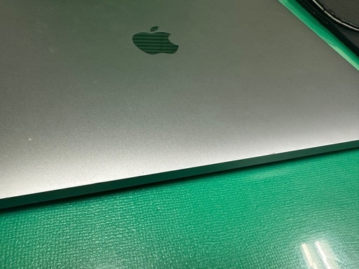 MacBookPro 2016 13インチメモリ16GB SSD256GB