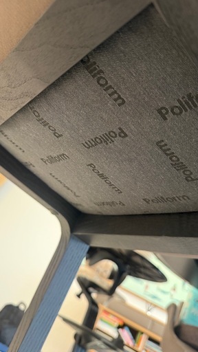 Poilformダイニングセット