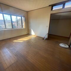 募集終了！今後も軽作業のお仕事ありますのでフォローお願いします！　　　　　　　急募！明日3/31 家の掃除を手伝っていただける方1名募集します!¥8000その場でお渡しいたしますの画像