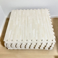 美品✨【ジョイントマット】大判　木目調の画像