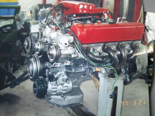 内外.オールドタイマ-車T,2000GT,NSX,ロータス,フエラリ-等リビルトエンジン販売