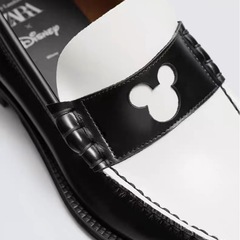 ZARA ミッキーマウス ローファー即完売‼️ Disney ⭐️26.5新品未使用の画像
