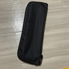 折りたたみ椅子 軽量 本の大きさと重さのような 折り畳み 軽量 コンパクト 耐荷の画像