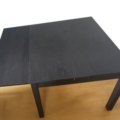 IKEA 伸縮テーブル&椅子2脚の画像