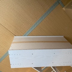 3段扉付きカラーボックスの画像