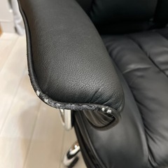 SKYE ゲーミングチェアの画像