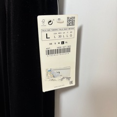 新品ZARA フォーマルワンピース　の画像