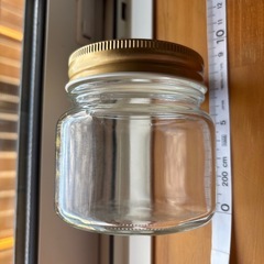 空瓶　４つ　保存瓶　ジャム瓶の画像