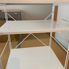 スチールラックの画像