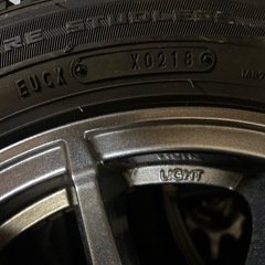 スタッドレスタイヤの画像