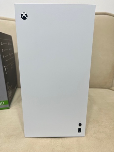 Xbox Series X 1TB デジタルエディション（ホワイト）