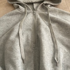 SHEIN 服とバッグの画像