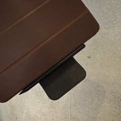 互換Apple Pencilと充電ケーブルの画像