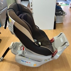 チャイルドシート　コンビの画像