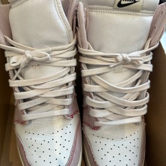 NIKE スニーカー　27.5cmの画像