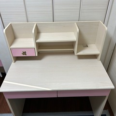 勉強　学習　机の画像