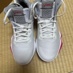 ASICS アシックス バスケットボールシューズ 白 ピンクの画像