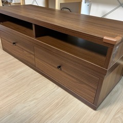 テレビボードの画像