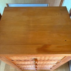 チェスト4段（収納家具）の画像