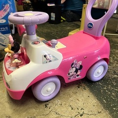ミッキー　おもちゃ　車の画像