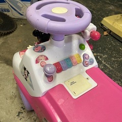 ミッキー　おもちゃ　車の画像