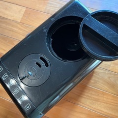 小泉成器の加湿器（ASH-603）の画像