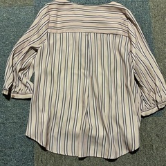 【決まりました】🌸🐒　ブラウス　size Ｍの画像