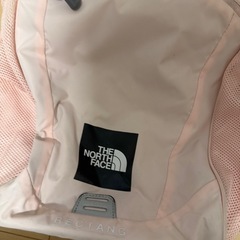 ノースフェイス　キッズ　リュック　ライトピンクの画像