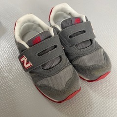 子供靴　ニューバランス　15.5の画像
