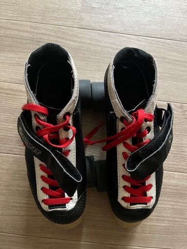 ローラースケート