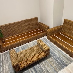 高品質3人掛けソファの画像