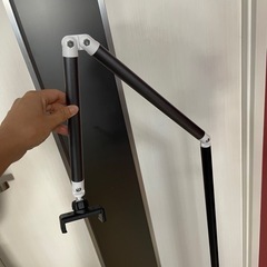 スマホスタンド、1メートル以上のスタンド式の画像