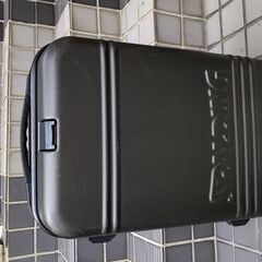 Spalding  スーツケースの画像