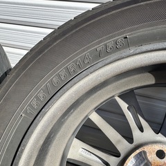 ヨコハマ 155/65R14 75Sの画像