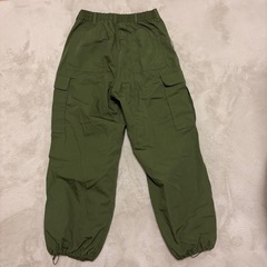 カーゴパンツ　GU　の画像